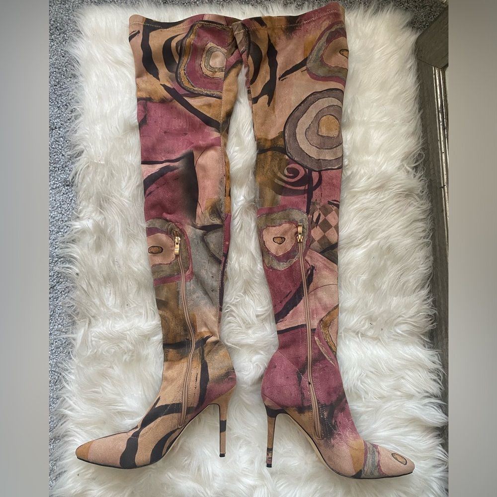 Abstract Patterned Over-the-Knee Boots - Picture 2 of 5
